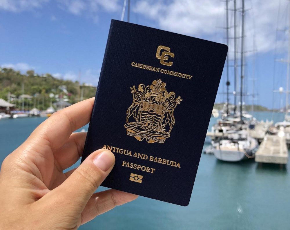 antigua and barbuda passport